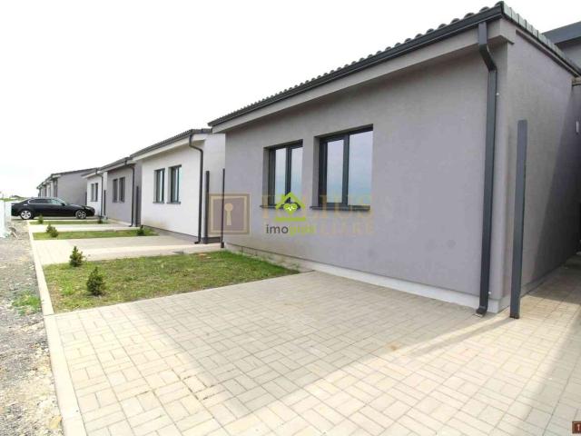 Zona Metro 2, 3 camere, prima inchiriere, pet friendly