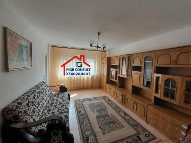 Zona Nord, 2 camere decomandate / Cod CE 899
