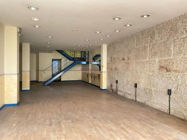 ZONA CASABLANCA, LOCAL 190 M2. CON ENTREPLANTA