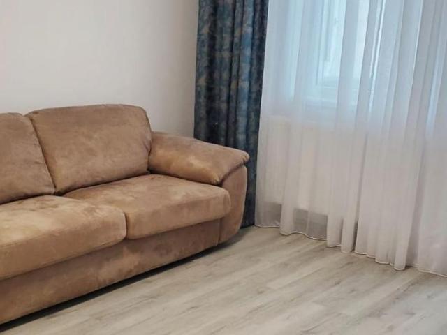 Zona centrala Apartament nou, etaj 3 din 4, centrala cu gaz