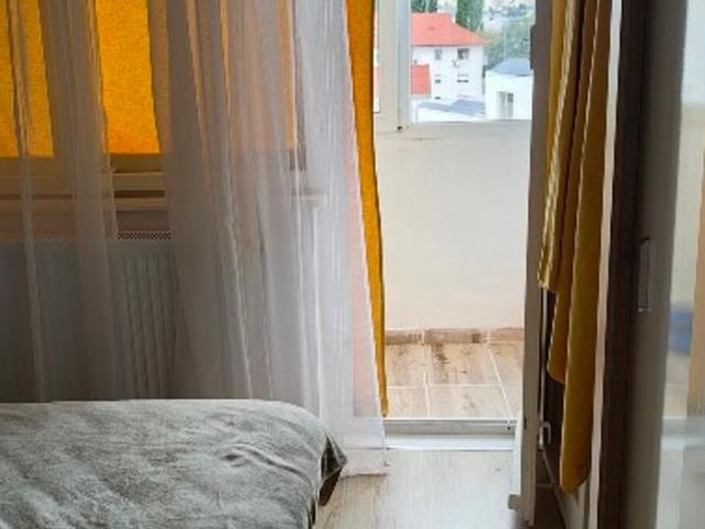 Zona Delfinariu apartament recent renovat