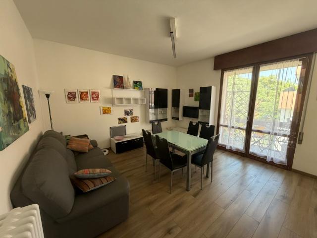 ZONA GUIZZA 3 CAMERE RISTRUTTURATO