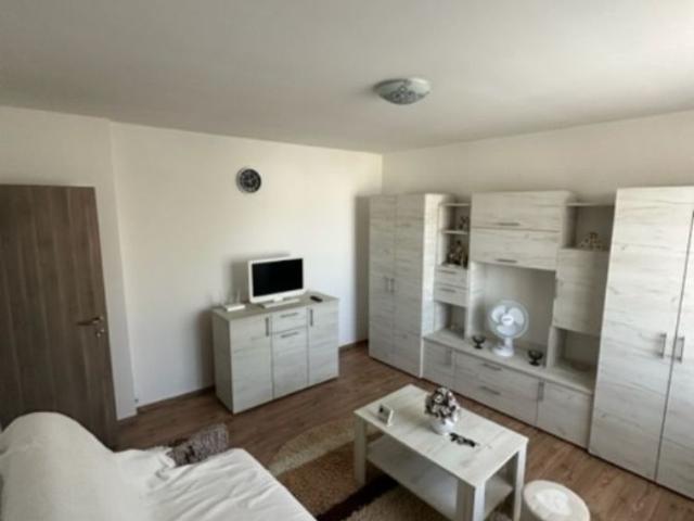 ZONA HORTENSIEI apartament 1 camera, etaj2/2 mobilat!