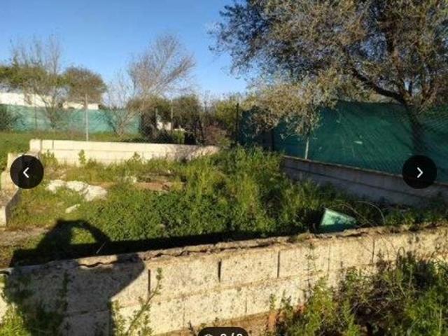 ZONA LA PERLA GOLONDRINA Parcela de terreno de 500 m2 con construcción
