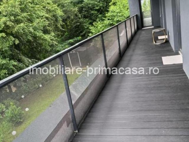 ZONA PARC apartament in VILA cu 3 camere ultrafinisat,panorama super!