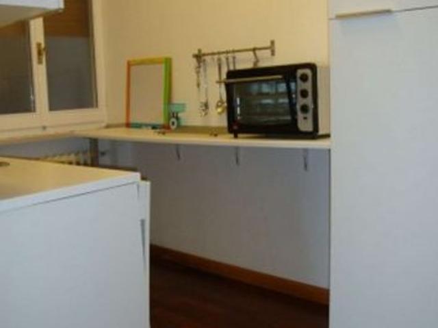 zona residenziale appartamento con posto auto