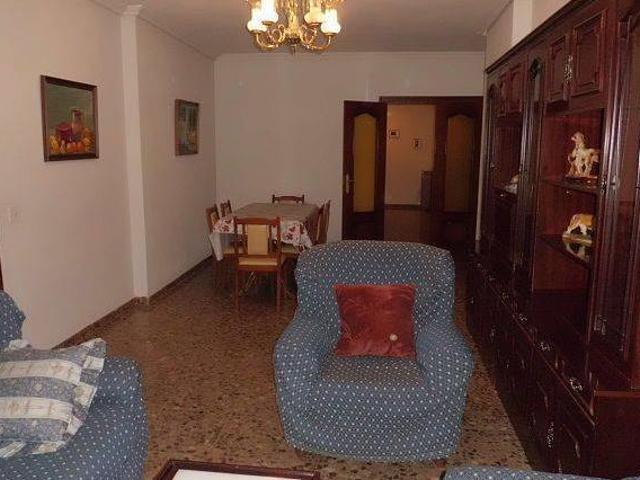 Zona Terreras Piso 4 dormitorios amueblado