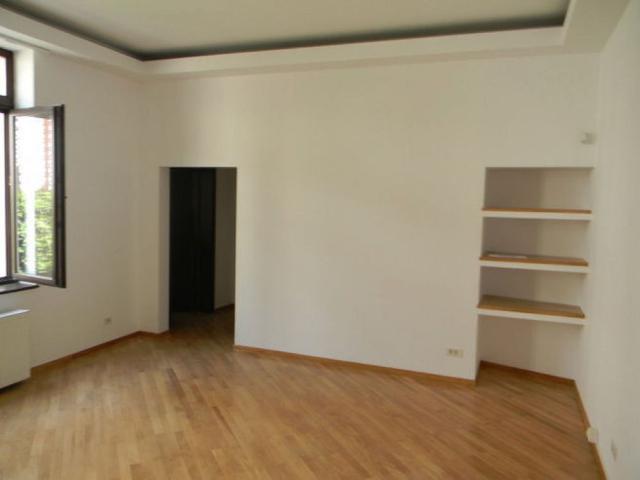 Zona Universitate vila 6 camere