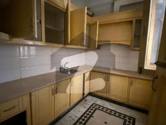 Zone 4 Use House Ideal Location House For Sale Regi Model Town