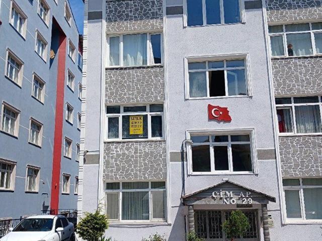 ZONGULDAK BAHÇELİEVLER SİTEDE IHLAMUR SOK SATILIK 3+1DAİRE