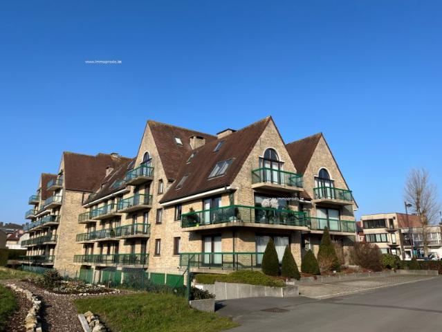 Zonnig duplex appartement in Oostduinkerke bad