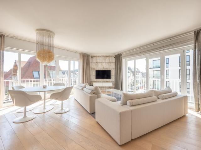 Zonnig hoekappartement met zijdelings zeezicht, ideaal ge.