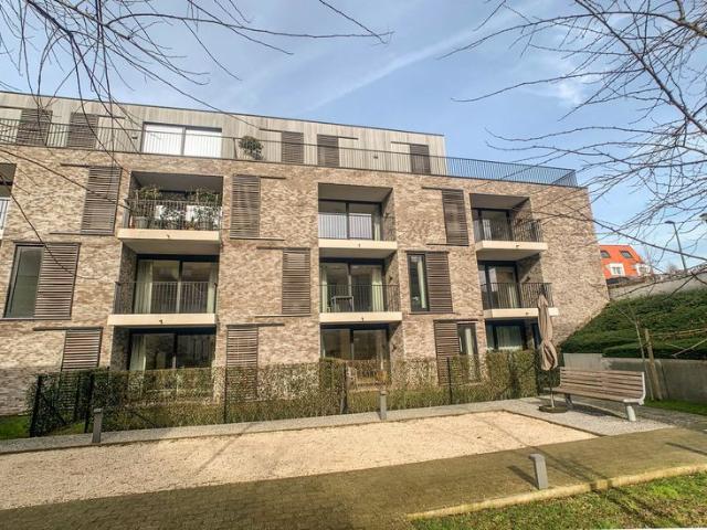 Zonnige assistentiewoning met private kelder