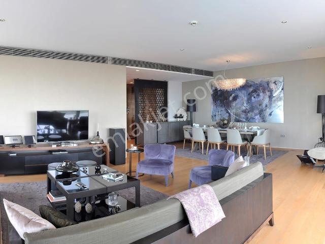 Zorlu Center 4,5+1 Satılık Boğaz Manzaralı Lux Daire Teraslı