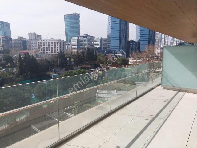 Zorlu Center Teras Evler Kıralık 160 M2 Lüks Ofıs 2 Bolum