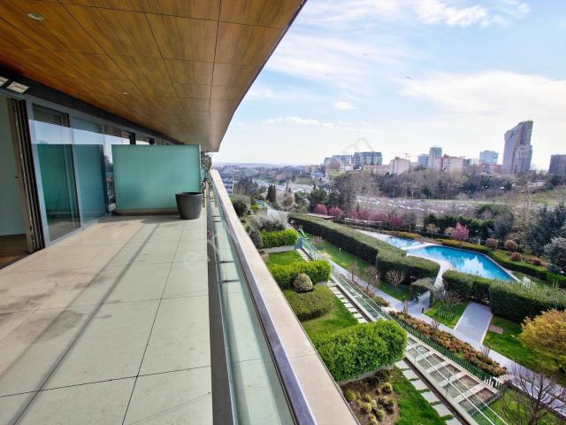 Zorlu Center Teras Evler Satılık 140 M2 Ofıs Satılık