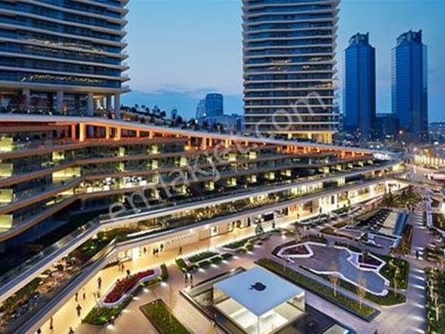 Zorlu Center'da Geniş Teras & Boğaz Manzaralı Kdv Avantajlı Ofis