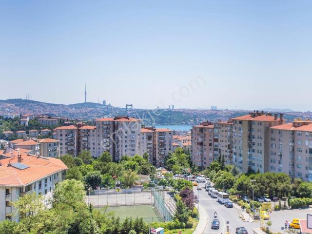 Zorlu Center'da Kiralık Mobilyalı 140m2 Ofis