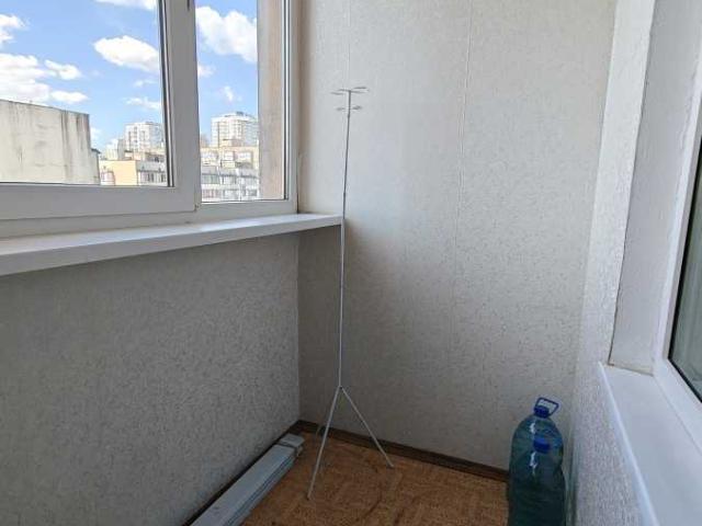 Зняти трикімнатну квартиру 76 м², Тростянецька вул. 6Д, Київ – ціна оренди: 14 000 грн. Оголошення 22436 — Domik. Ua