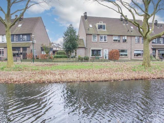 Zwaluw, 32, 3752NZ, Bunschoten Spakenburg, Utrecht 3752NZ