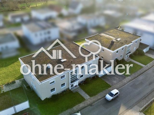 Zwei Mehrfamilienhäuser nähe Klinikum Herford mit 8 Wohnungen und 8 Garagen