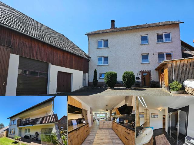 Zwei oder Dreifamilienhaus und Wirtschaftsgebäude mit 3 Garagen PROVISIONSFREI!