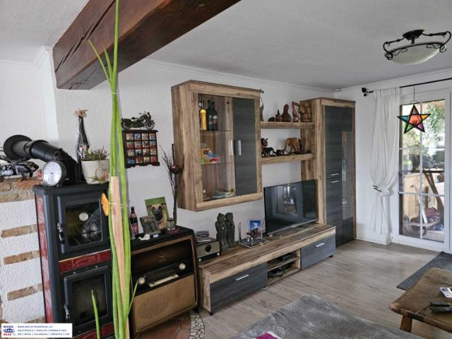 Zwei Bungalow auf einem Grundstück mit herrlichem Garten