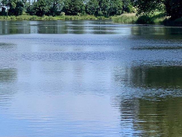 Zwei Doppelhaushälften mit großem Grundstück am Nord Ostsee Kanal