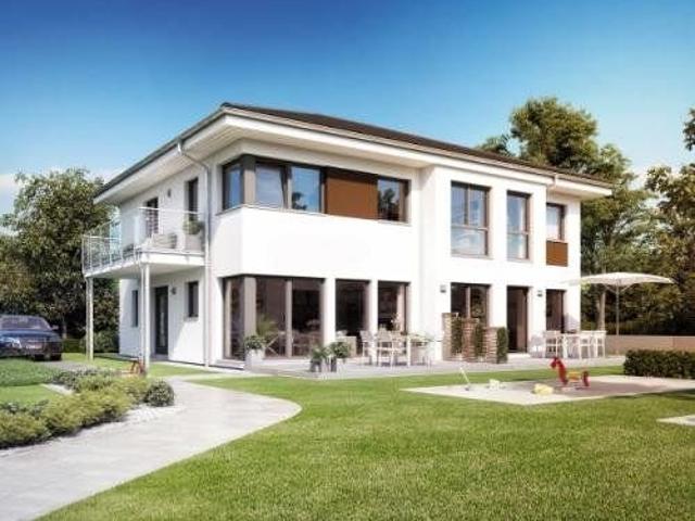 Zwei Familien, ein Zuhause: Harmonie und Komfort unter einem Dach