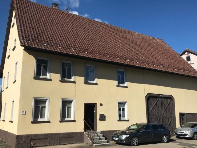 Zwei Familien Haus