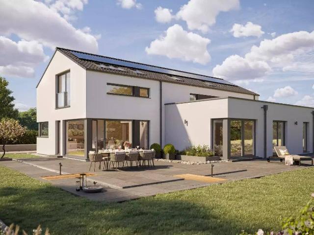 ZWEI FAMILIEN UNTER EINEM SATTELDACH MODERN MIT VIEL PLATZ FÜR JEDEN ANSPRUCH