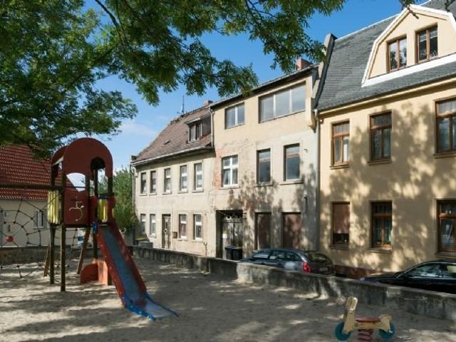 Zwei historische Wohnhäuser am Süßen Eck