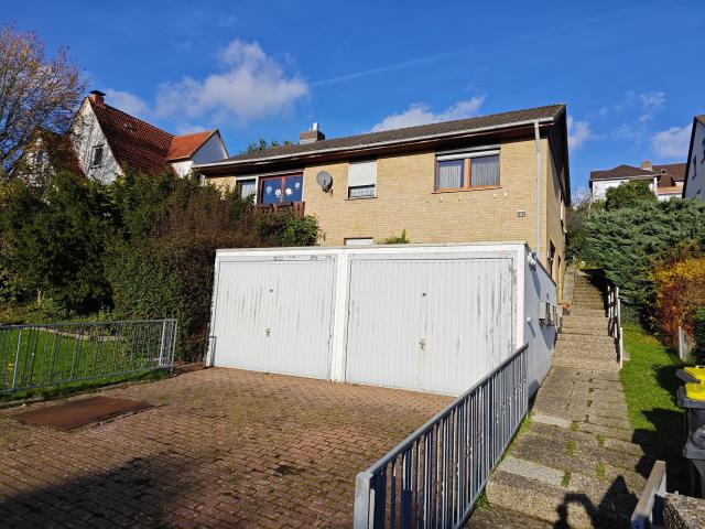 Zwei Zweifamilienhäuser in ruhiger, sonniger Lage am Jungfernkopf