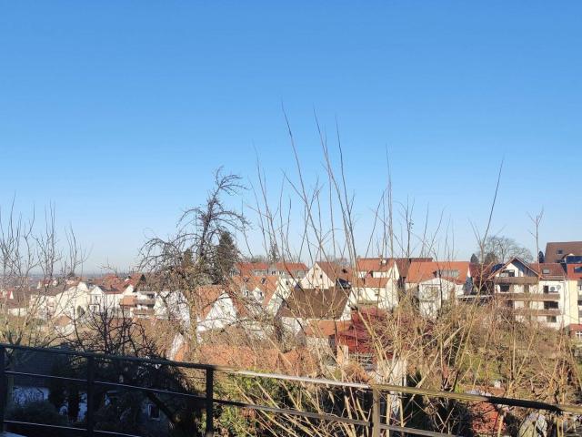 Zweifamilien oder Mehrgenerationenhaus mit wunderschöner Aussicht