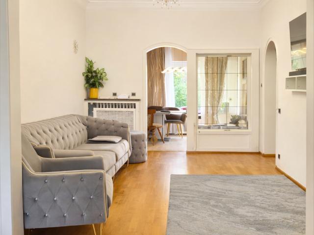Zweifamilienhaus mit Entwicklungspotenzial in gefragter Lage von Velbert Mitte