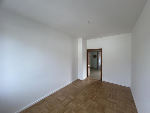 Zweifamilienhaus, mit großem Nebengebäude, nähe Oberpullendorf zu kaufen!