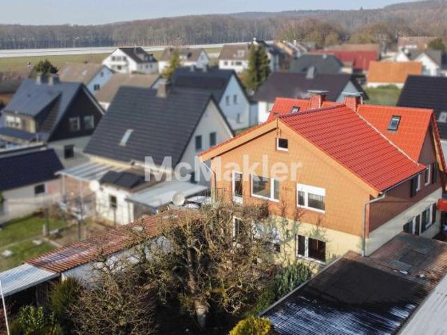 Zweifamilienhaus mit großem Grundstück und viel Potenzial in Bad Salzuflen