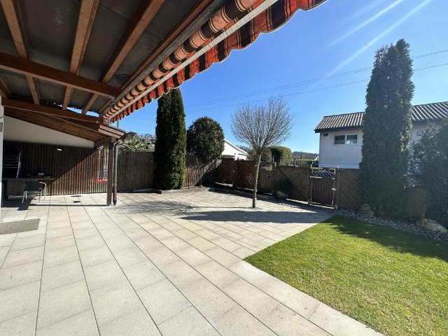 ZWEIFAMILIENHAUS MIT POTENZIAL