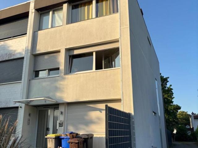 Zweifamilienhaus mit Potenzial in Erftstadt Liblar