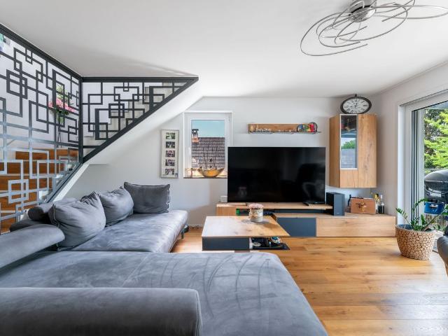 Zweifamilienhaus mit Potenzial? Wohnen & Vermieten clever kombiniert | dreamo. Ch