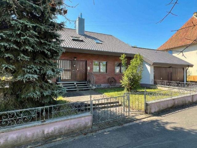 Zweifamilienhaus mit Raum für Lebensentwürfe