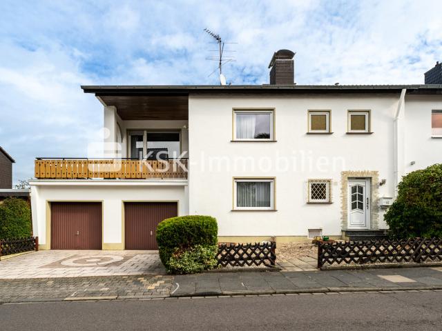 Zweifamilienhaus oder großzügiges Haus für eine Familie