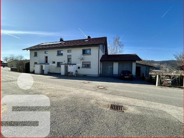 Zweifamilienhaus bei 94056 Waldkirchen