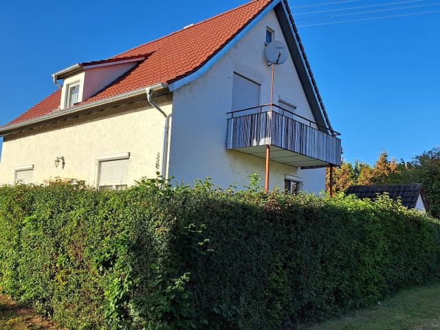 Zweifamilienhaus Ihr neues Zuhause