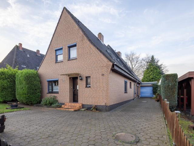 Zweifamilienhaus in Bremen Burglesum Teilvermietet