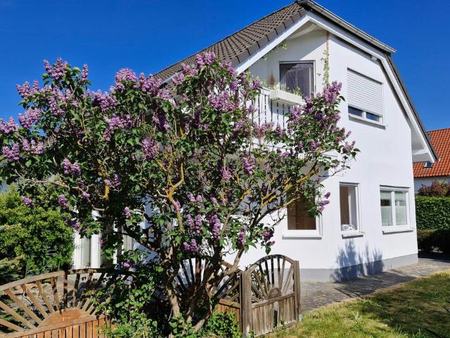 Zweifamilienhaus in Großbeeren, familienfreundliche ruhige Lage