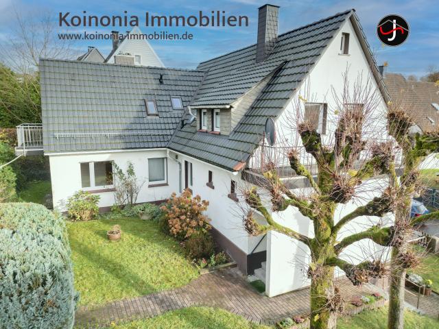Zweifamilienhaus in Kierspe Stadtteil Kierspe Dorf in zentraler und ruhiger Lage