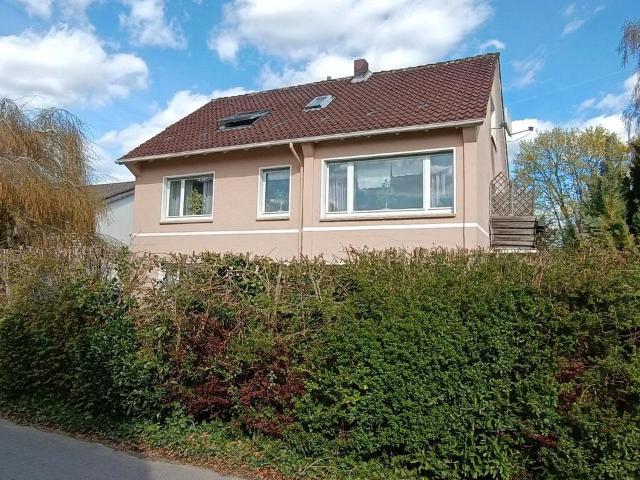 Zweifamilienhaus in Stadtwaldnähe