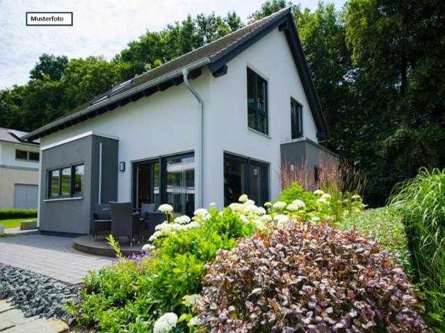 Zweifamilienhaus in 28832 Achim, Am Weserberg