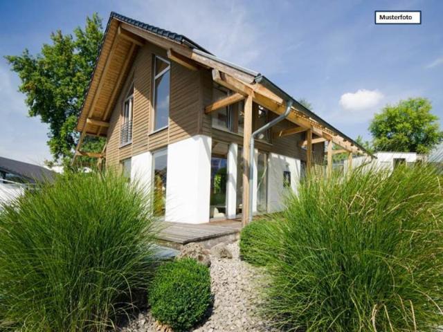 Zweifamilienhaus in 92507 Nabburg, VdK Str